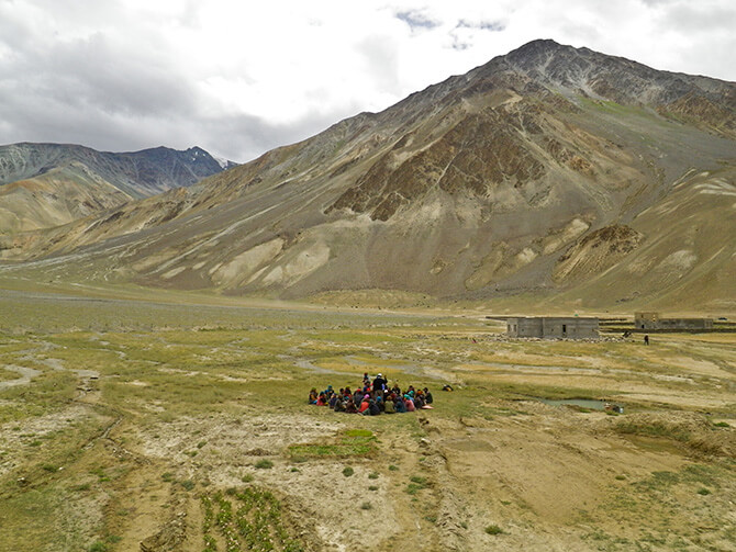 150324_SCI_Himalayas-MeetinginMarthang.jpg.CROP.original-original